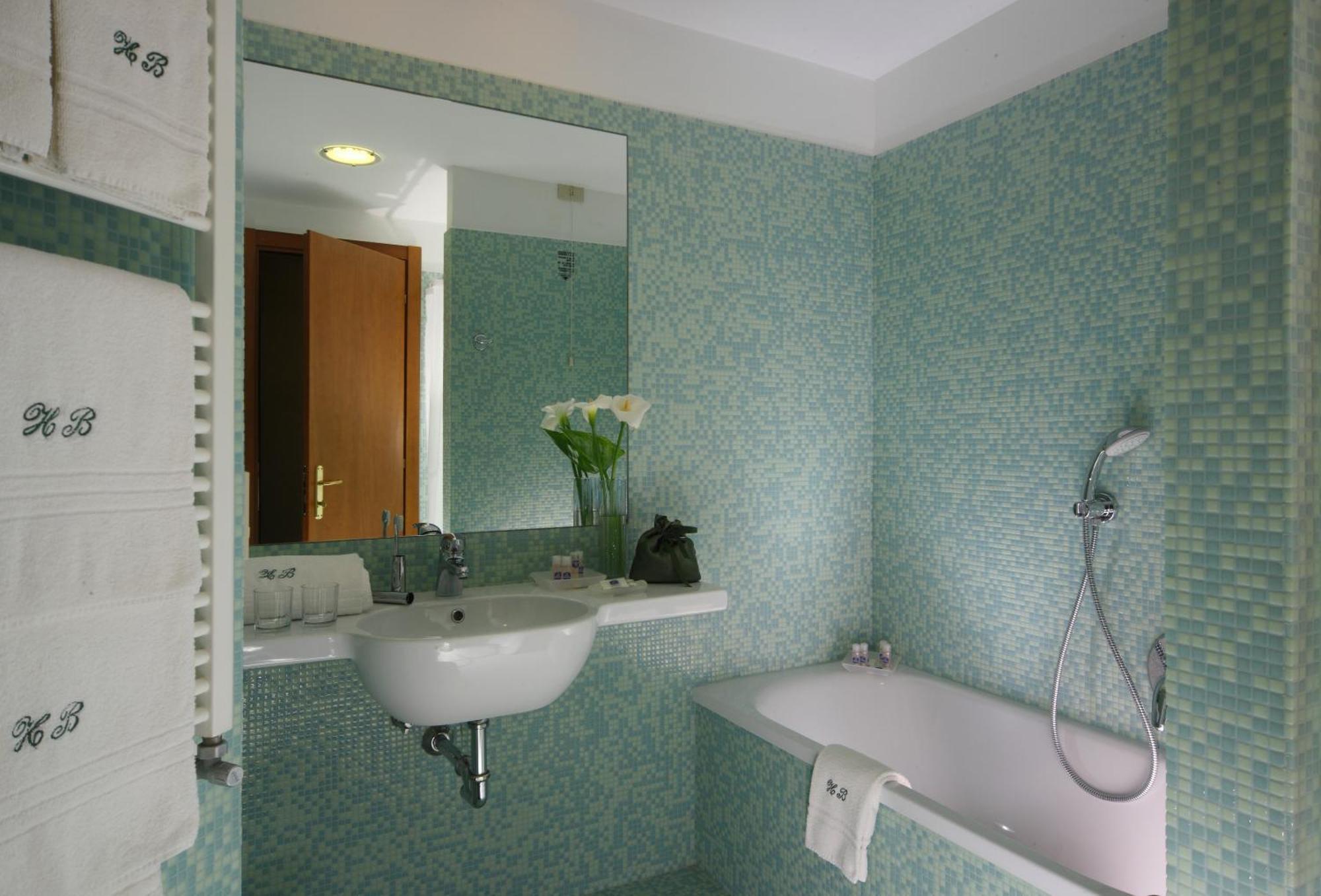 Superior Double or Twin Room,53830744:JPEG