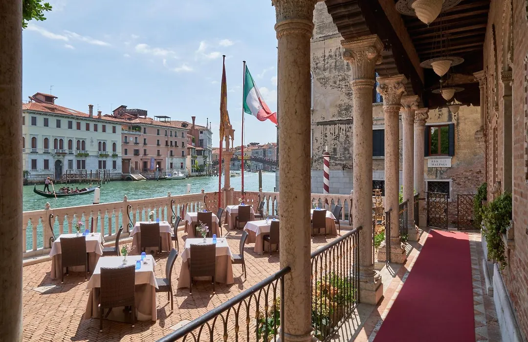 Hotel Palazzo Stern-1